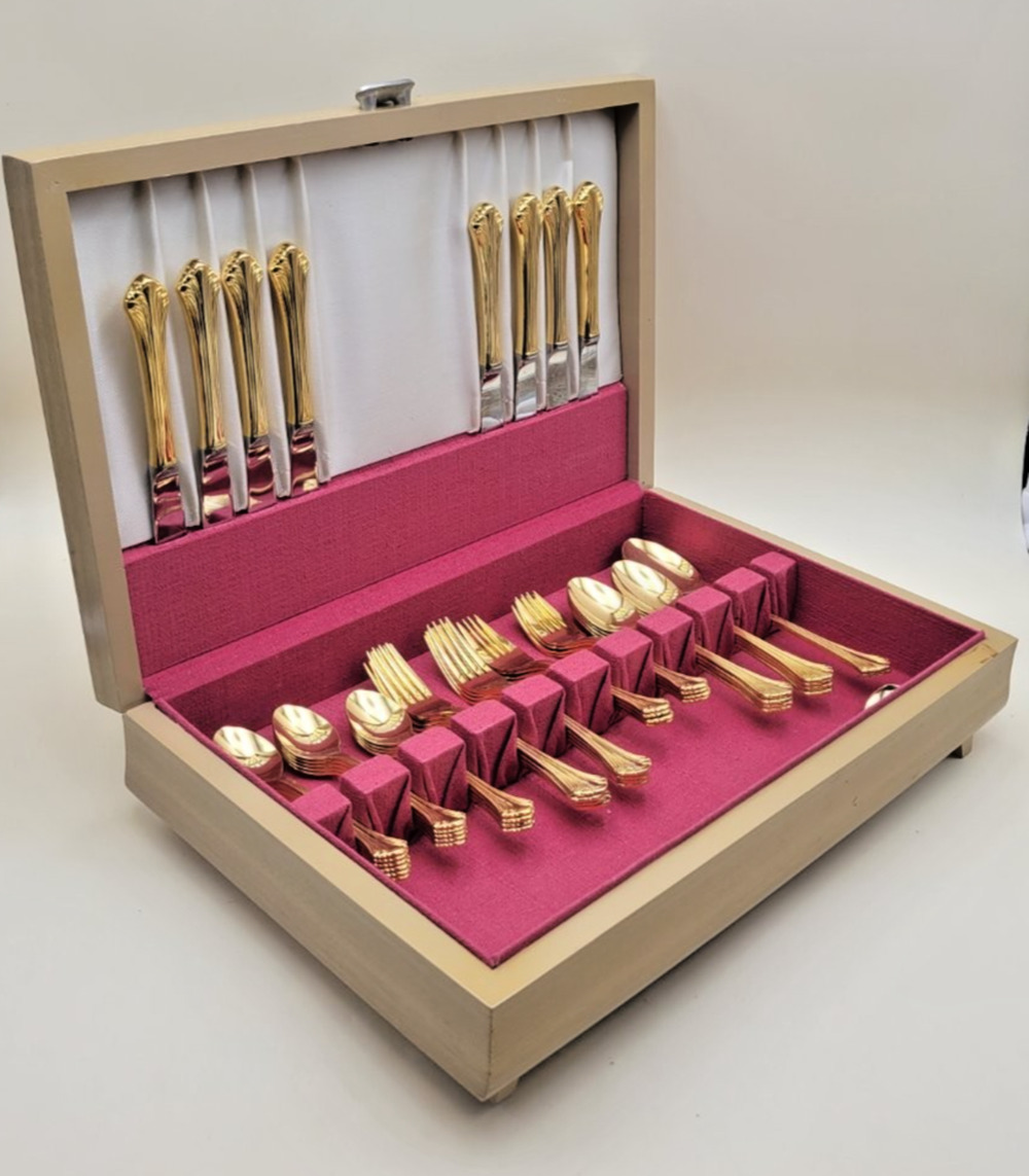Supreme Cutlery Gold Tone Stainless Japan Flatware Set w/ Wood Case Set of 51